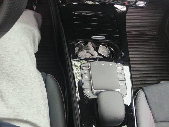 [杭州·赣E] 二手奔驰奔驰A级2023款 A 200 L 时尚型