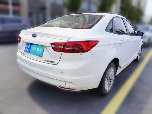 [济南·鲁S] 二手福特福睿斯2017款 改款 1.5L 手动舒适型