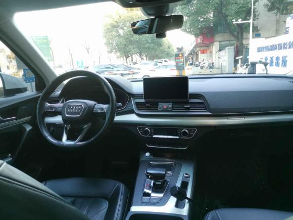 [常州·苏D] 二手奥迪奥迪Q5L2020款 改款 40 TFSI 荣享时尚型
