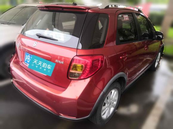 [上海·沪B] 二手铃木天语 SX42016款 1.6L 自动经典版