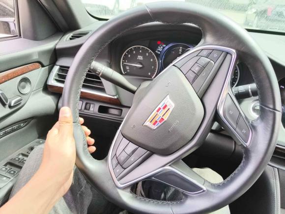 [上海·沪C] 二手凯迪拉克凯迪拉克CT62021款 28T 精英型