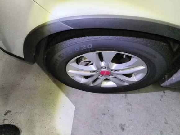 [南京·苏A] 二手哈弗哈弗H62014款 运动版 1.5T 手动两驱精英型