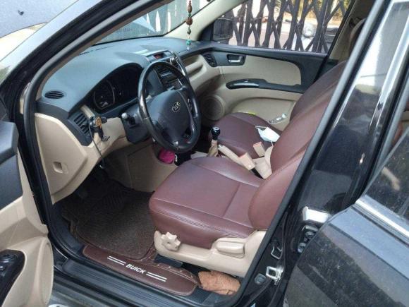 [南京·苏A] 二手起亚狮跑2013款 2.0L 手动两驱版GL