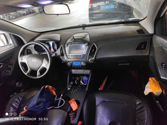 [广州·粤A] 二手现代北京现代ix352013款 2.0L 自动两驱智能型GLS 国IV