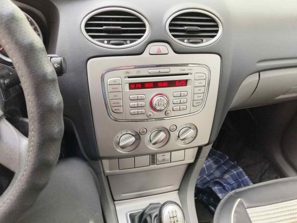 [芜湖·皖B] 二手福特福克斯2013款 两厢经典 1.8L 手动基本型