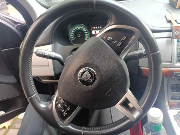 [武汉·鄂A] 二手捷豹捷豹XF2014款 XF 2.0T 豪华版