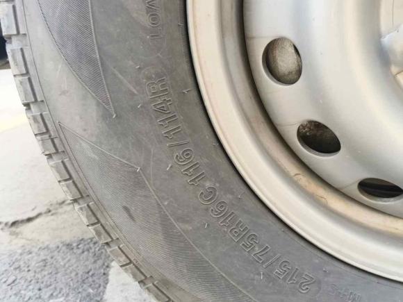 [杭州·浙E] 二手东风御风御风2023款 V9+ 2.0T 自动前驱多功能短轴低顶5/6座