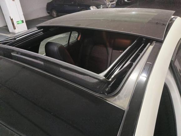 [济南·鲁A] 二手奔驰奔驰A级2016款 A 200 运动型