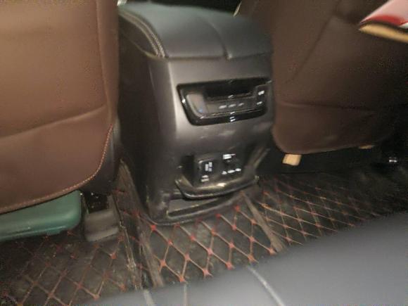 [义乌·浙G] 二手上汽大通MAXUS上汽大通MAXUS D902017款 2.0T 自动四驱 天狼星