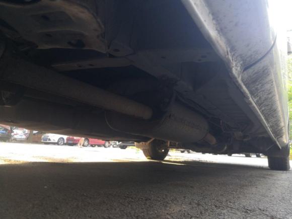 [北京·京E] 二手金杯阁瑞斯2010款 2.4L-3代 尊领豪华型长轴11座4RB2