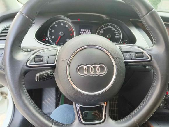 [北京·京Q] 二手奥迪奥迪A4L2013款 35 TFSI 自动舒适型