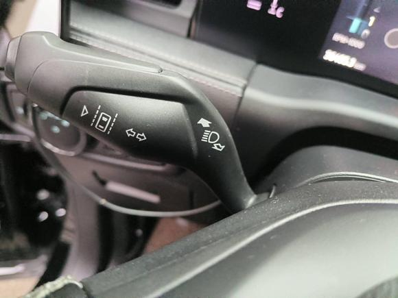 [上海·沪B] 二手福特锐界2021款 PLUS EcoBoost 245 两驱豪锐型 7座