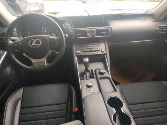 [济南·鲁A] 二手雷克萨斯雷克萨斯IS2017款 300 领先版