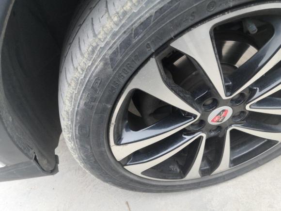 [义乌·浙G] 二手荣威荣威RX32018款 1.6L 手动精英版