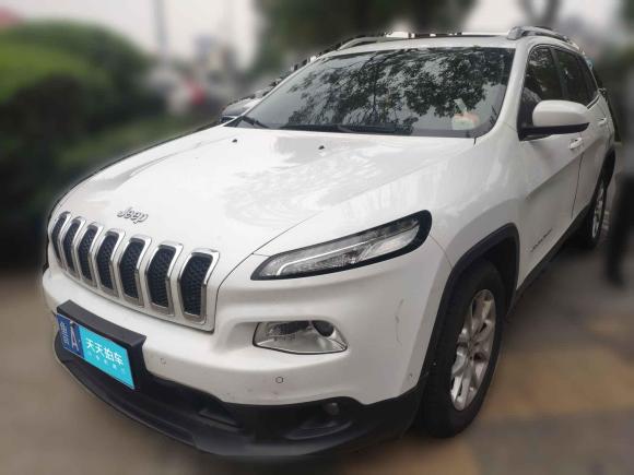 Jeep自由光2016款 2.4L 領先版「濟南二手車」「天天拍車」
