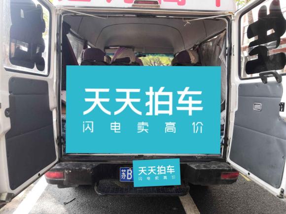 [无锡·苏B] 二手依维柯依维柯得意2009款 2.5T-A35 7座