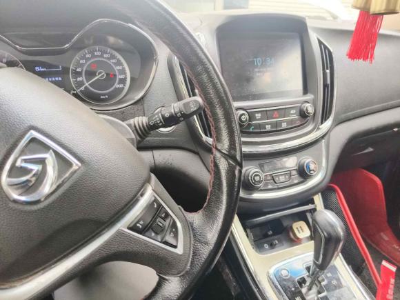 [嘉兴·浙F] 二手宝骏宝骏5602016款 1.8L iAMT豪华型