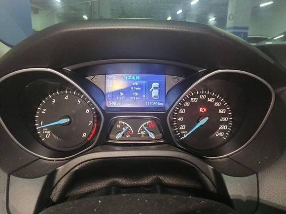 [义乌·浙C] 二手福特福克斯2012款 两厢 2.0L 自动豪华运动型