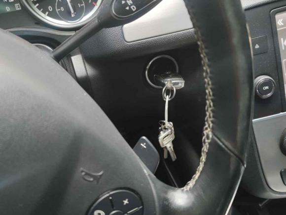 [南昌·赣M] 二手奔驰奔驰R级2014款 R 320 4MATIC 商务型