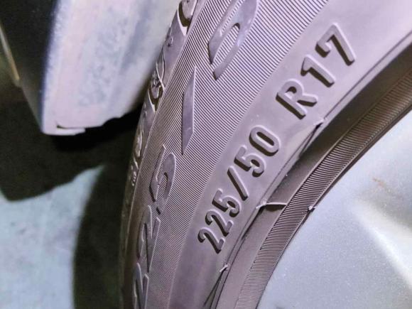 [成都·川A] 二手宝马宝马X12014款 sDrive18i 时尚型