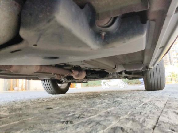 [深圳·粤B] 二手路虎揽胜极光2015款 2.0T 五门智耀版