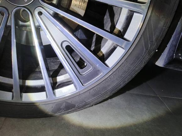 [合肥·皖A] 二手奔驰奔驰V级2021款 V 260 L 长轴距尊贵版