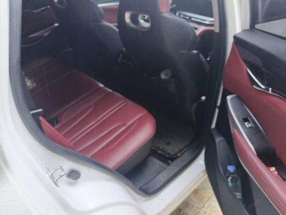 [深圳·粤B] 二手长安长安CS75 PLUS2020款 2.0T 自动旗舰型