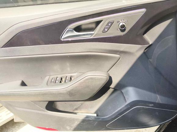 [苏州·苏U] 二手红旗红旗H52019款 30TD 智联灵动版