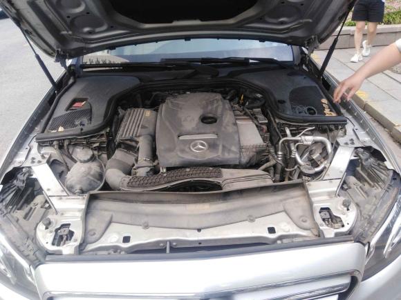 [苏州·苏U] 二手奔驰奔驰E级2016款 E 300 L 运动豪华型