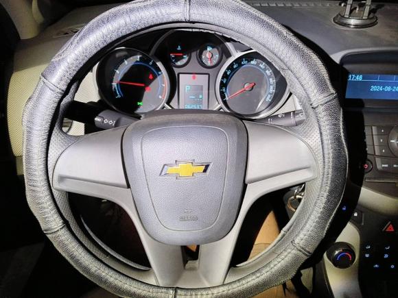 [青岛·鲁B] 二手雪佛兰科鲁兹2013款 1.8L SE AT