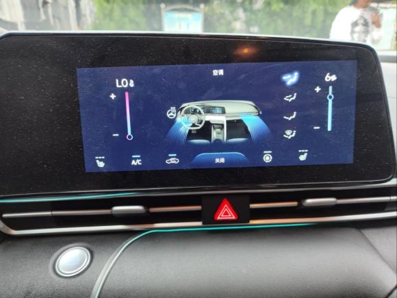 [南通·苏F] 二手现代伊兰特2021款 1.5L CVT LUX尊贵版