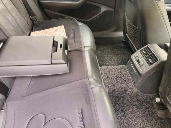 [苏州·苏E] 二手奥迪奥迪A4L2018款 30周年年型 40 TFSI 时尚型