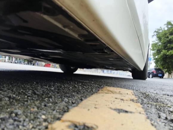 [佛山·沪A] 二手宝马宝马3系2015款 320i 超悦版时尚型