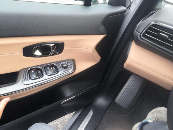 [上海·苏E] 二手蔚来蔚来ES82022款 75kWh 七座版