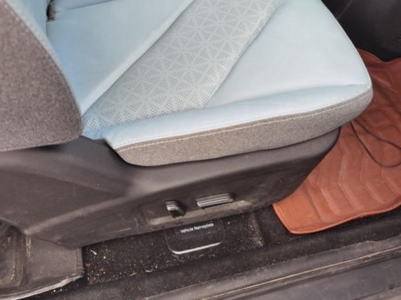 [南通·苏F] 二手奇瑞新能源小蚂蚁2022款 甜粉款 全糖版 磷酸铁锂 30kW 301km