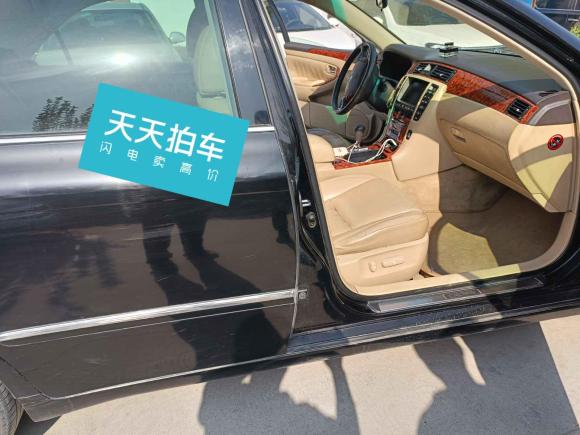 [济南·鲁A] 二手丰田皇冠2005款 3.0L Royal E