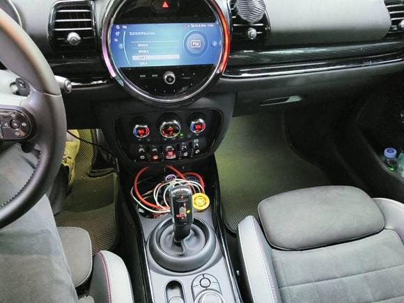 [深圳·粤B] 二手MINIMINI JCW CLUBMAN2023款 2.0T JOHN COOPER WORKS ALL-IN