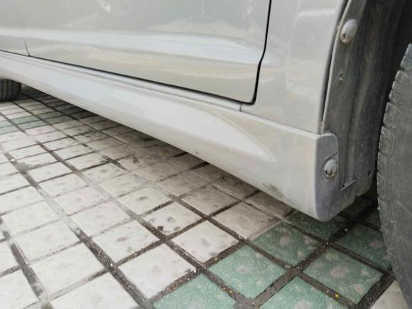 [南京·苏A] 二手铃木雨燕2011款 1.5L 手动时尚版