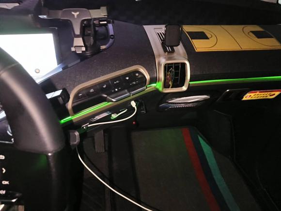 [合肥·皖A] 二手宝骏宝骏KiWi EV2022款 艺术家轻享版 三元锂