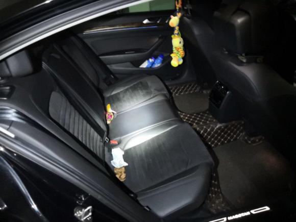 [上海·皖K] 二手大众迈腾2018款 330TSI DSG 尊贵型