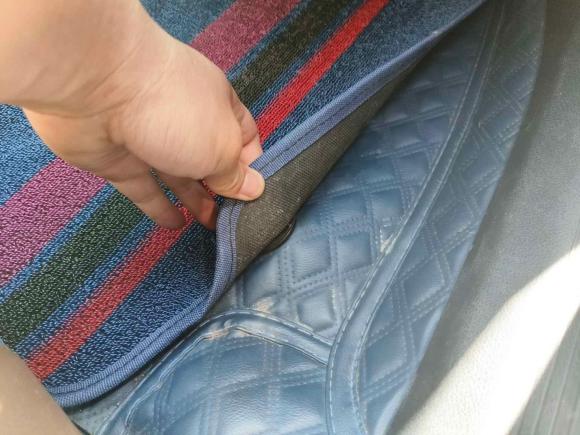 [芜湖·皖B] 二手奔驰奔驰E级2018款 E 300 L 运动时尚型