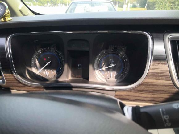 [无锡·苏B] 二手别克别克GL82011款 3.0L GT豪华商务豪雅版