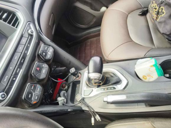 [成都·川A] 二手广汽传祺传祺GS42015款 200T G-DCT豪华版