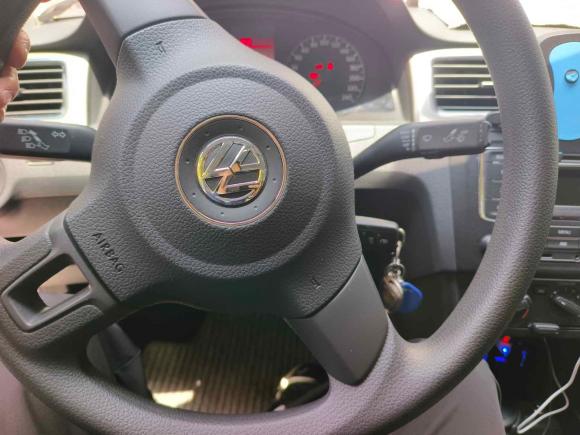 [上海·陕F] 二手大众桑塔纳2015款 1.6L 手动舒适版