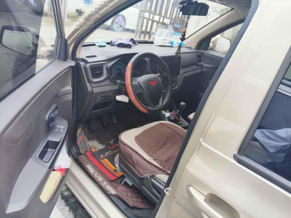 [温州·湘U] 二手五菱汽车五菱宏光V2021款 1.5L劲享版LAR