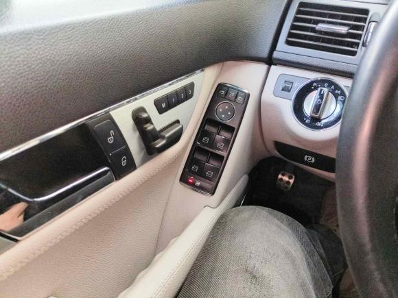 [杭州·浙C] 二手奔驰奔驰C级2010款 C 200 CGI旅行版