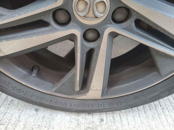 [深圳·粤B] 二手北京汽车北京EU52018款 R500 智尚版