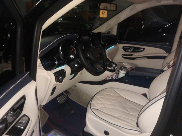 [成都·川A] 二手奔驰奔驰V级2018款 V 260 L 尊贵加长版 国VI