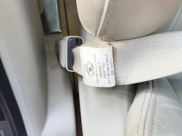 [成都·川A] 二手别克别克GL82022款 陆上公务舱 652T 豪华型