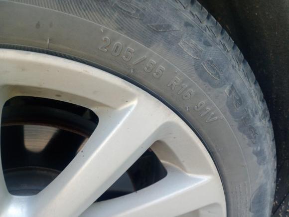 [上海·川Y] 二手别克威朗2015款 三厢 15S 手动进取型